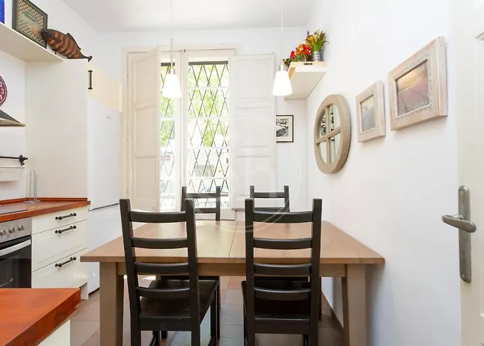 Apartamento En Sagrada Familia E