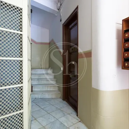 Apartamento En Sagrada Familia E Barcelona Exterior foto